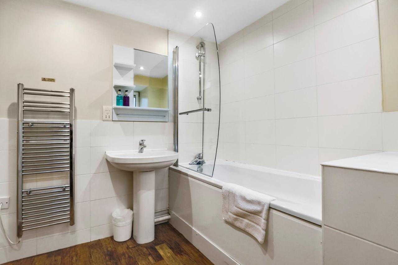 Ur Stay Apartments Leicester Bagian luar foto